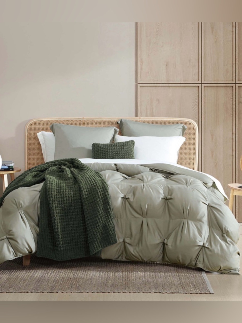 Sunday Citizen Premium Bamboo Bubble Comforter King/Cal King in Slate NWOT